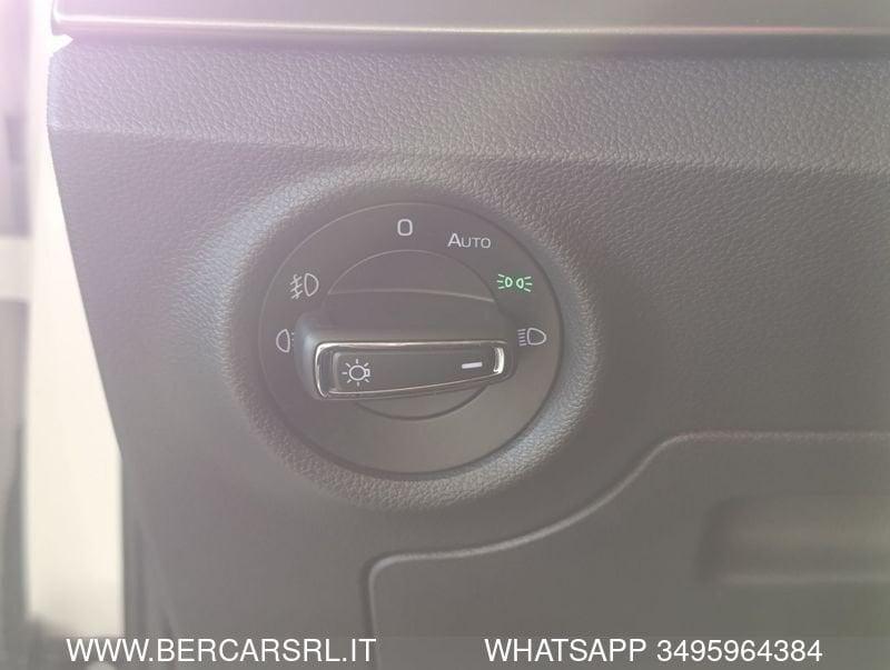 Skoda Kamiq Kamiq 1.0 TSI 115 CV Style*TETTO*PROIETTORI LED*PDC*