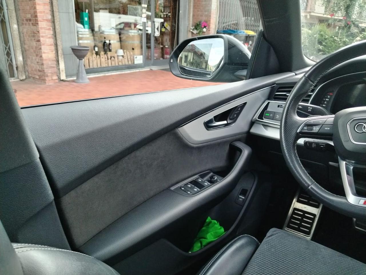 Audi Q8 S Line Sport 3.0 50 TDI MHEV
