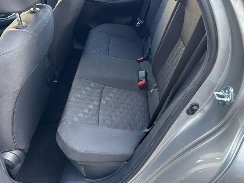 Toyota Yaris Yaris 1.5h Active