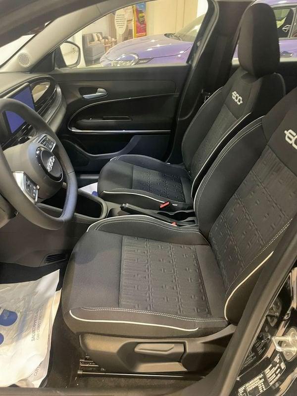 FIAT 600 Hybrid 110 CV DCT MHEV