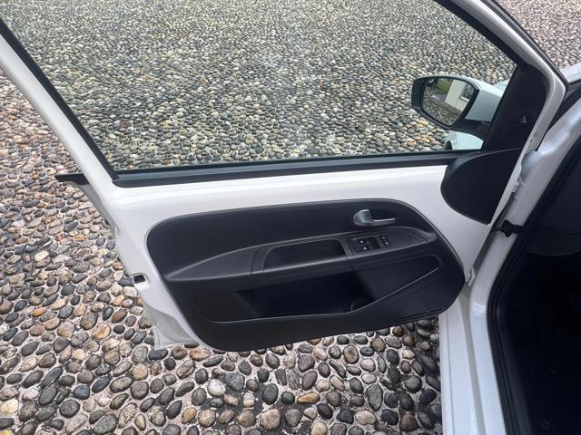 VOLKSWAGEN up! 1.0 75 CV 5p. move up!