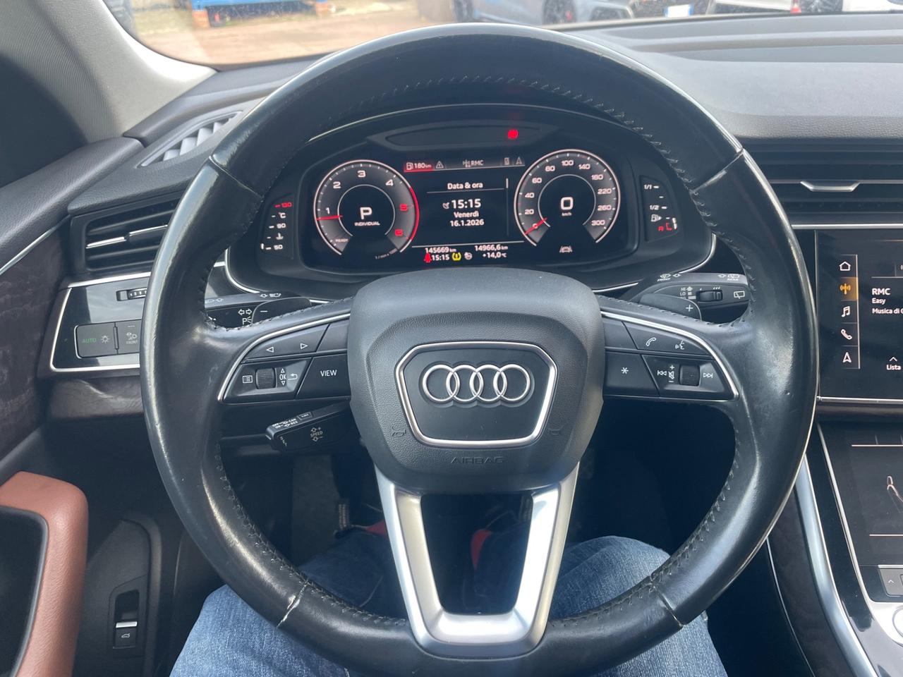 Audi Q8 50 TDI 286 CV quattro tiptronic