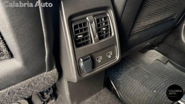 RENAULT Captur Full Hybrid E-Tech 145 CV Techno Fast Track