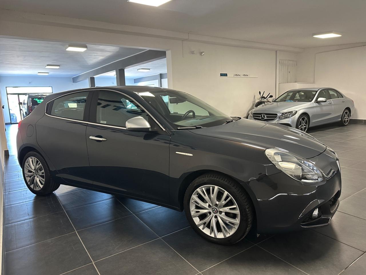 ALFA ROMEO GIULIETTA 1.6 JTDm-2 120 CV Distinctive GARANZIA