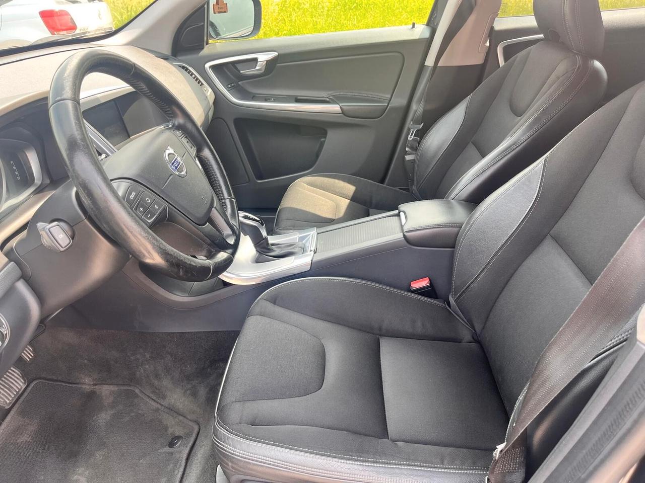Volvo XC 60 XC60 D5 AWD Geartronic