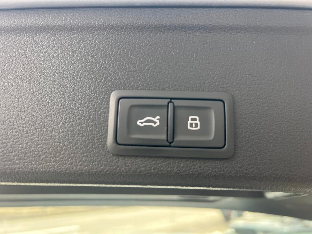 AUDI A4 ALLROAD 40 TDI 204cv S-TRONIC IDENTITY