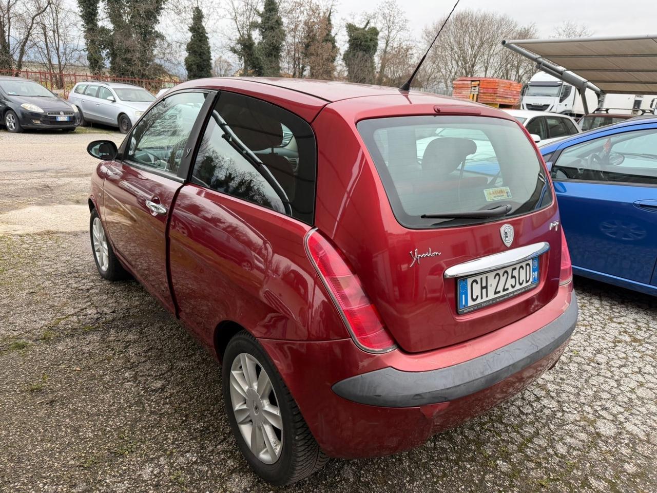 Lancia Ypsilon 1.3 Multijet 16V Platino