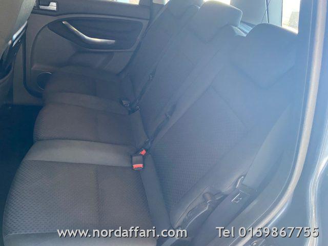 FORD C-Max 2.0 TDCi 136 CV aut. Titanium DPF
