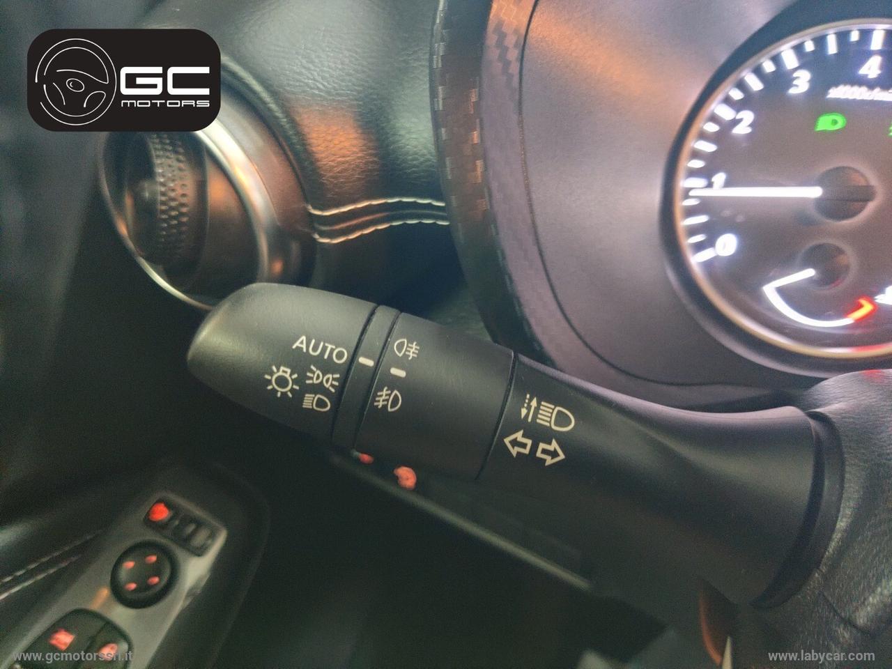 Nissan Juke 1.0 DIG-T 114 CV N-DESIGN