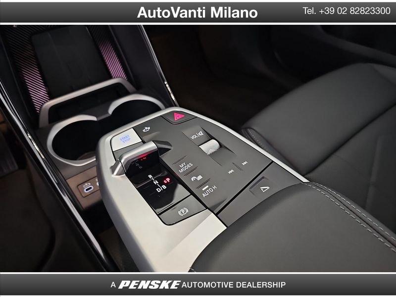 BMW iX1 eDrive 20 X-Line