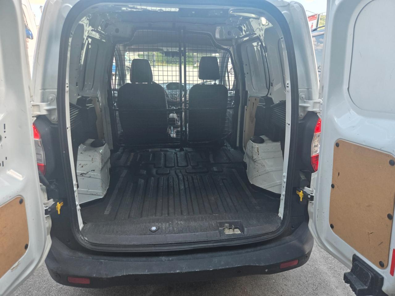 Ford Transit Courier Transit Courier 1.5 TDCi 75CV Van Trend