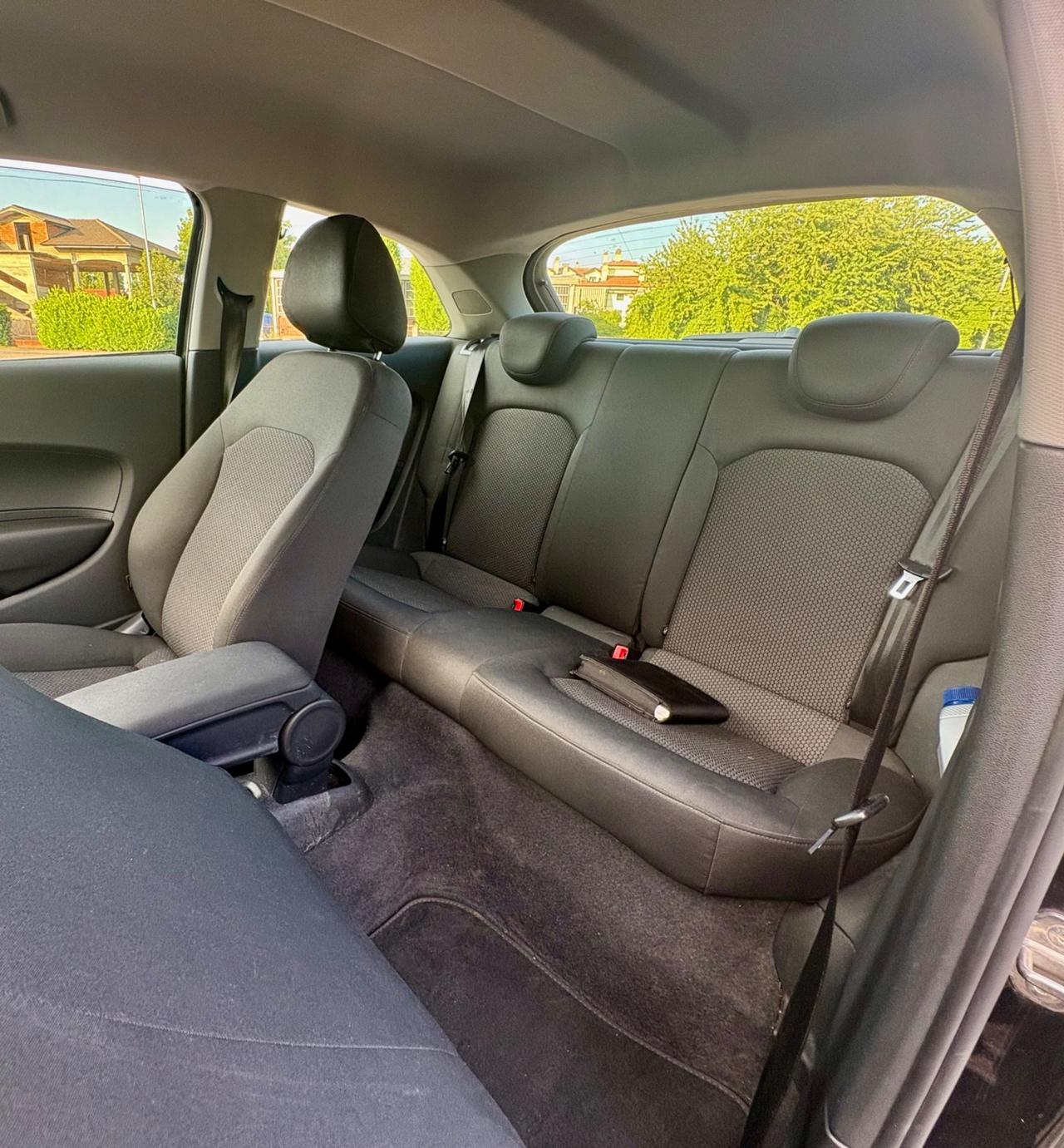Audi A1 1.6 TDI 90cv ADMIRED SI NEO PATENTATI