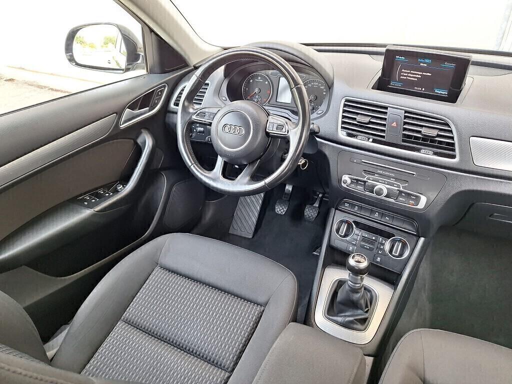 Audi Q3 2.0 TDI 120 CV Sport Navigatore Fari Led.