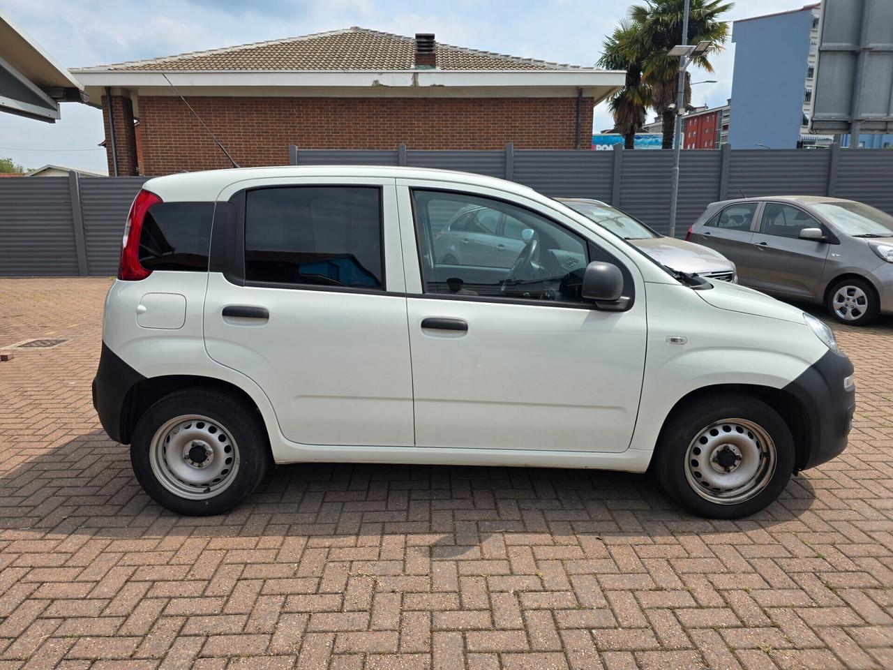 Fiat Panda 1.0 GSE S&S Hybrid Pop Van 2 posti