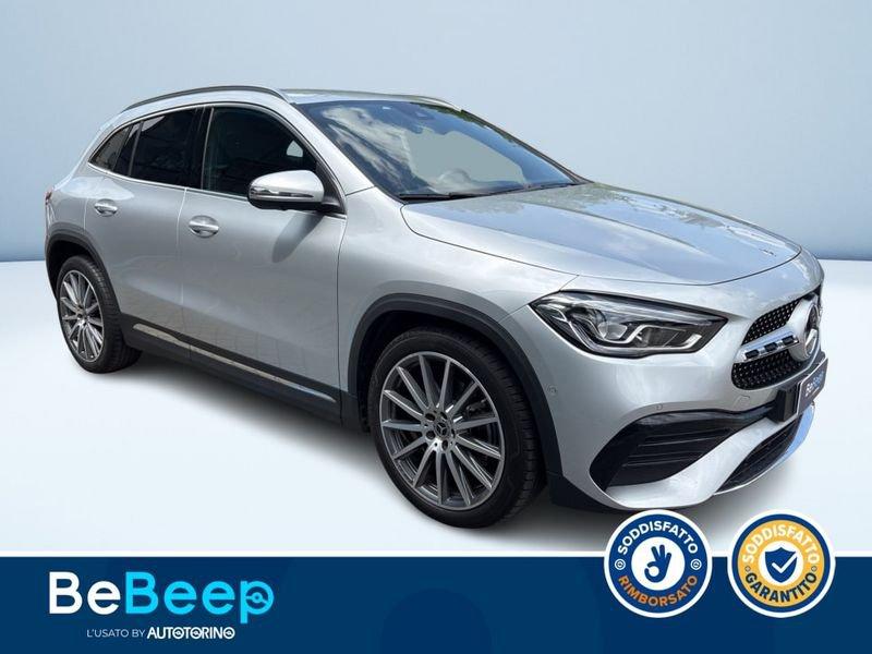 Mercedes-Benz GLA 200 D PREMIUM 4MATIC AUTO