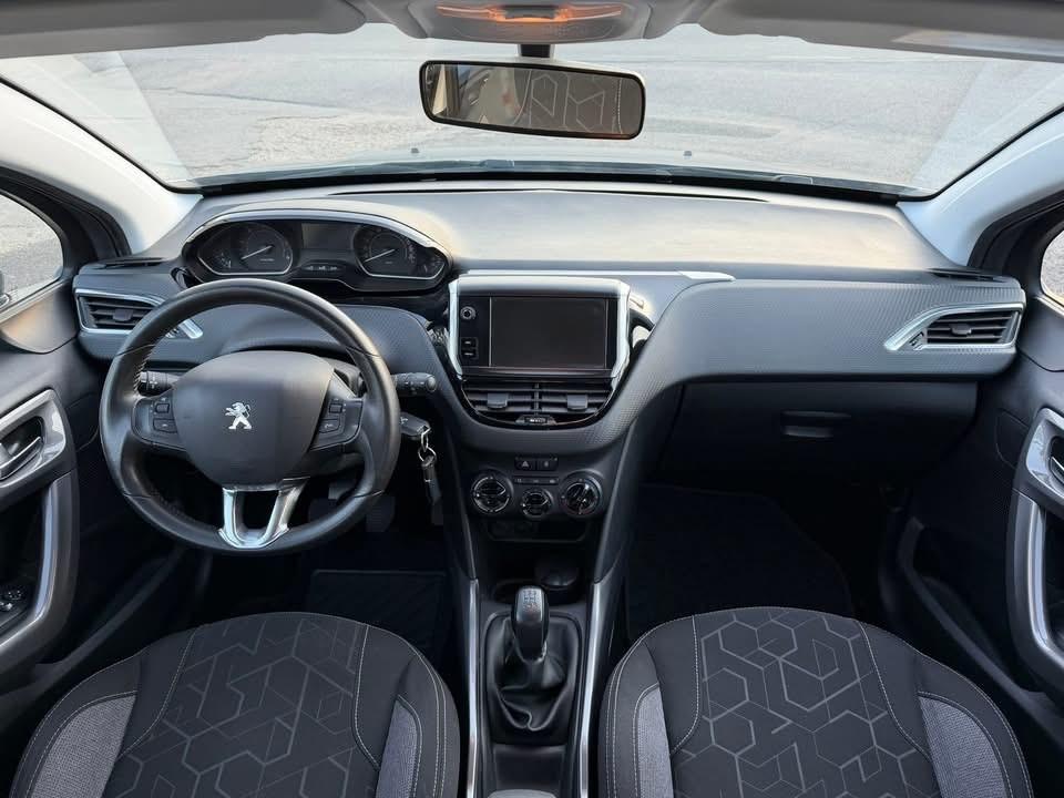 Peugeot 2008 BlueHDi 100 Active