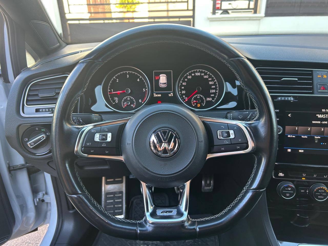 Volkswagen Golf 1.6 TDI 115 CV 5p. R-LINE