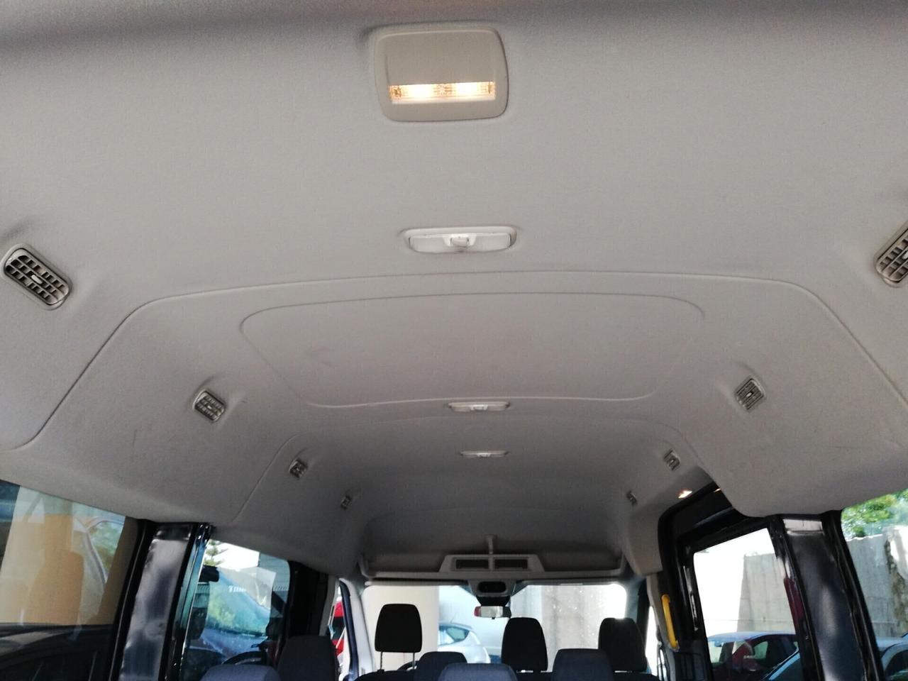 Ford Transit 350 2.0TDCi EcoBlue 130CV PL-TM Combi Titanium