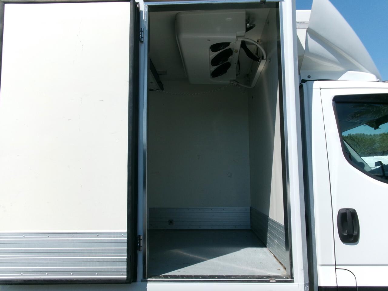 Iveco Daily 35C15 3000 150CV E6 FRIGO FRCX 10/27 -20° KM 247000 7 PEDANE