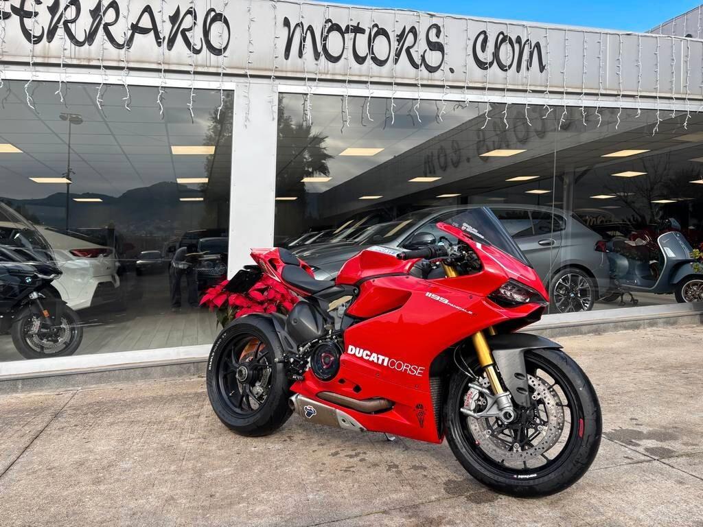 Ducati Panigale R1199 2014 / 18.000 KM Tua a soli 249 Euro al mese