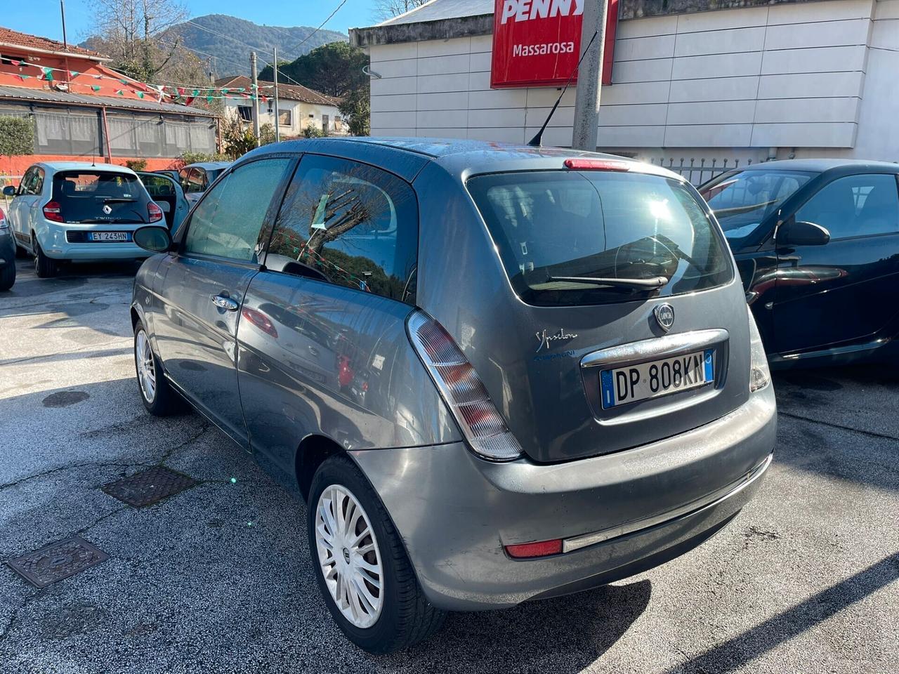 Lancia Ypsilon 1.2 Platino