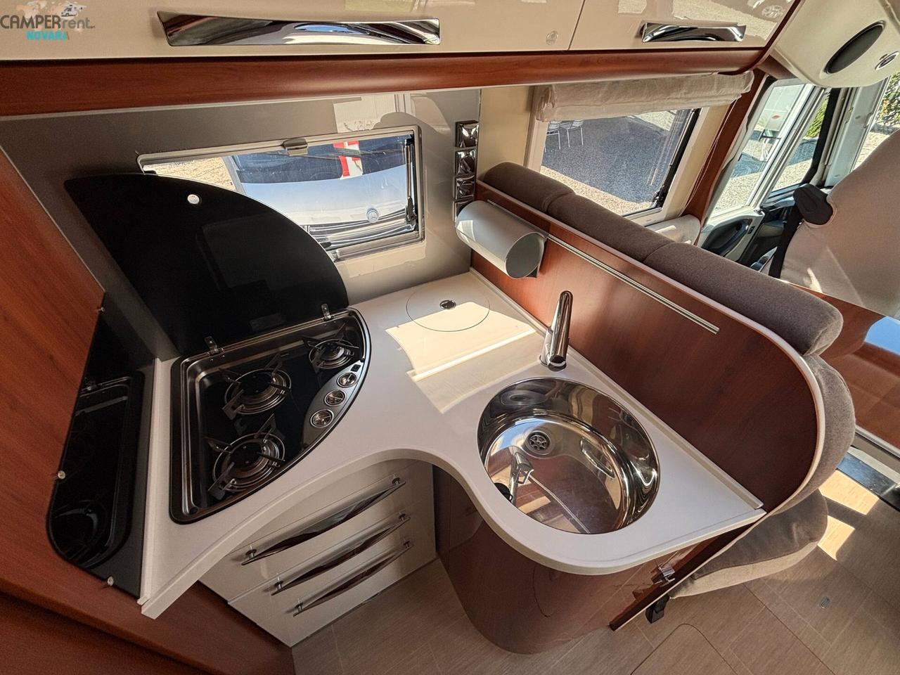 MOBILVETTA K.YACHT 85 TEKNO LINE - Motorhome con letti gemelli ed ampio garage