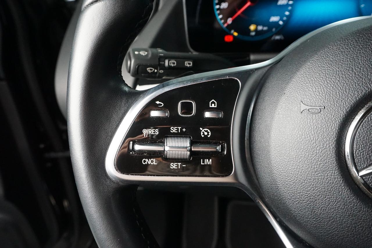 Mercedes-benz GLA 180 d Automatic Sport