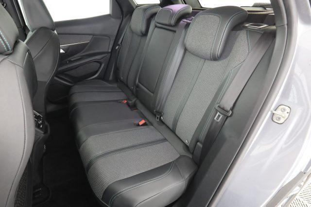 PEUGEOT 3008 3008 BlueHDi 130 S&S EAT8 Allure Pack