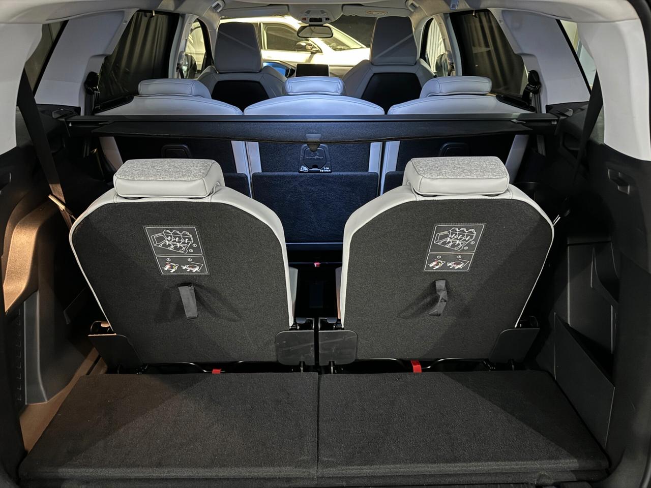 PEUGEOT 5008 1.5 BLUEHDI 130CV EAT8 7 POSTI ALLURE 2020