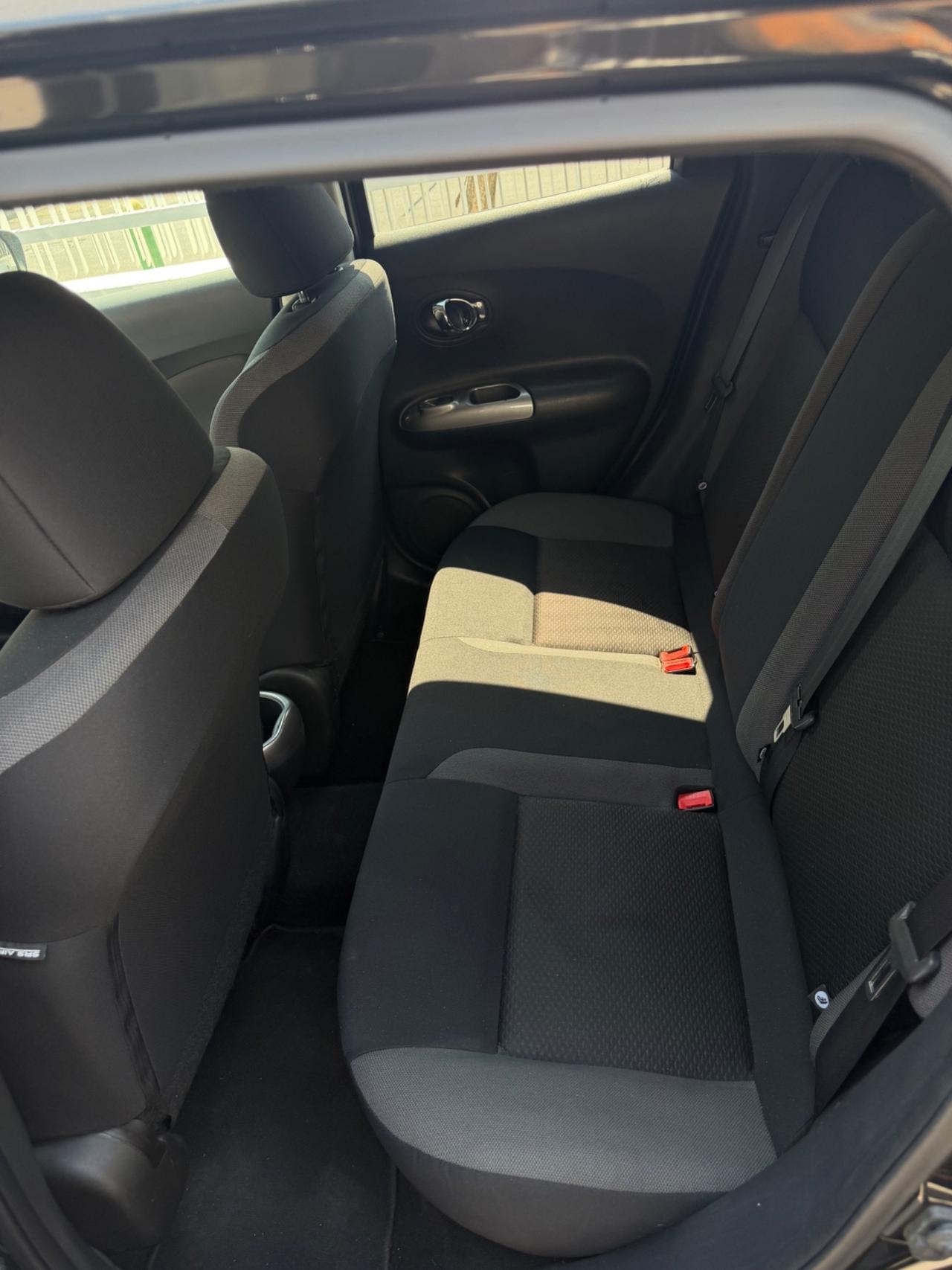 Nissan Juke 1.6 GPL Acenta