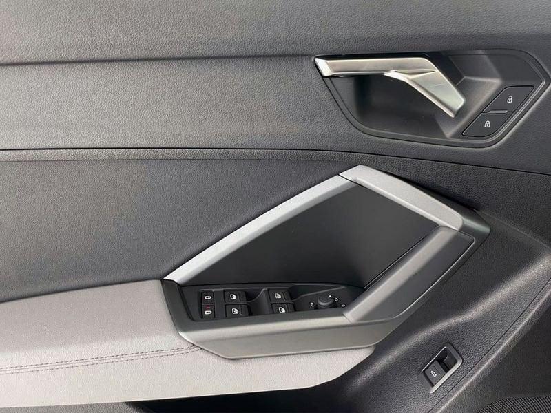 Audi Q3 Q3 SPB 40 TDI quattro S tronic S line edition ** TETTO +MATRIX **