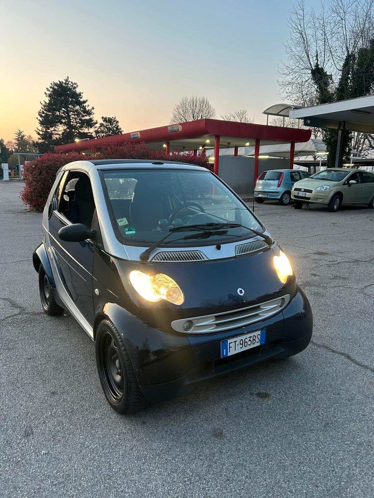 Smart ForTwo 700 cabrio 139.000 km full optional