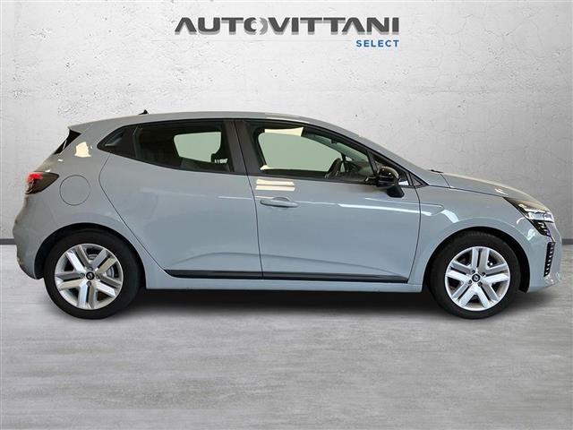 RENAULT Clio 1.6 E-Tech full hybrid Evolution 145cv