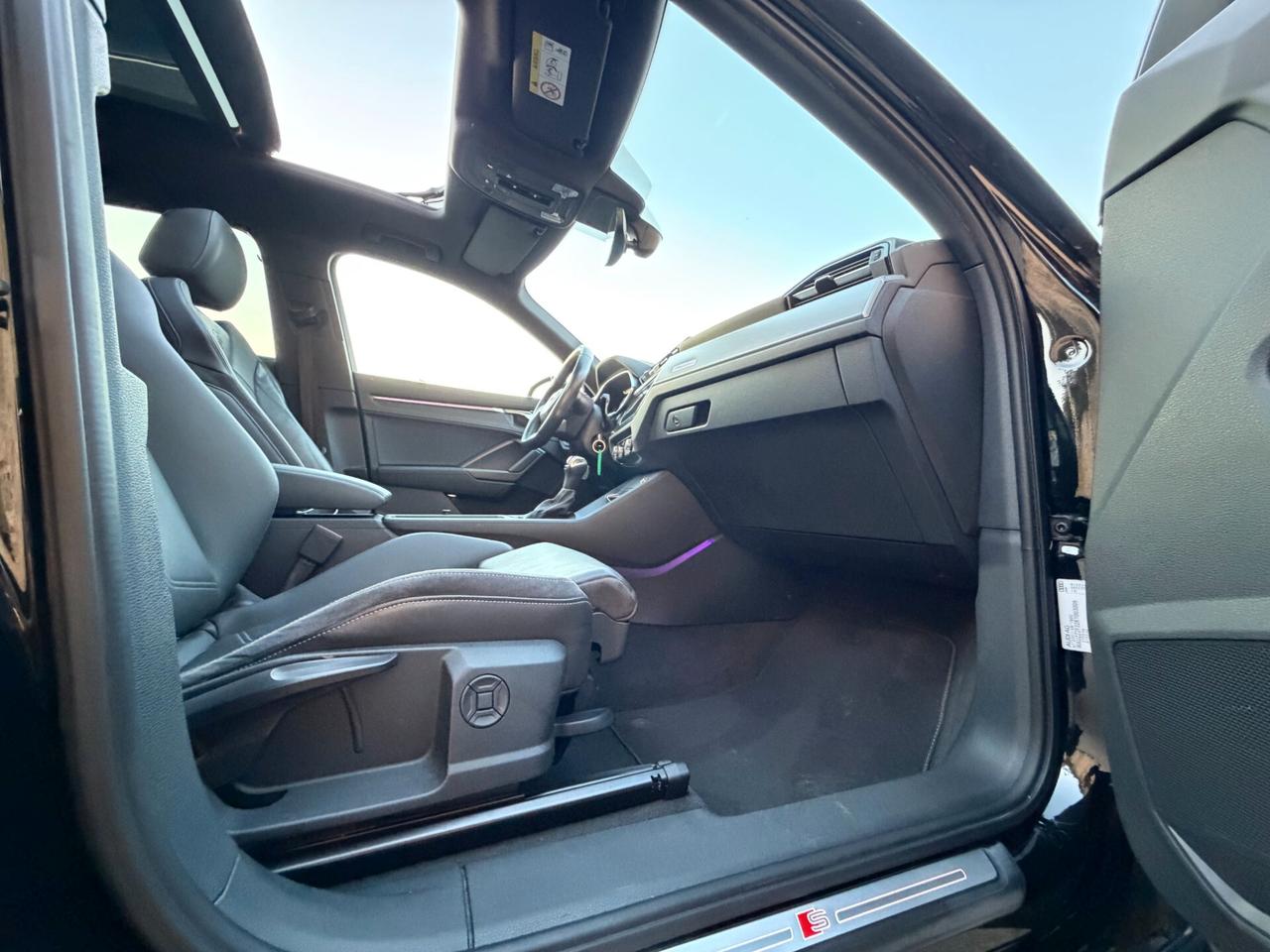 Audi Q3 S-LINE EDITION/2.0 150CV/TETTO/LUCI AMBIENT