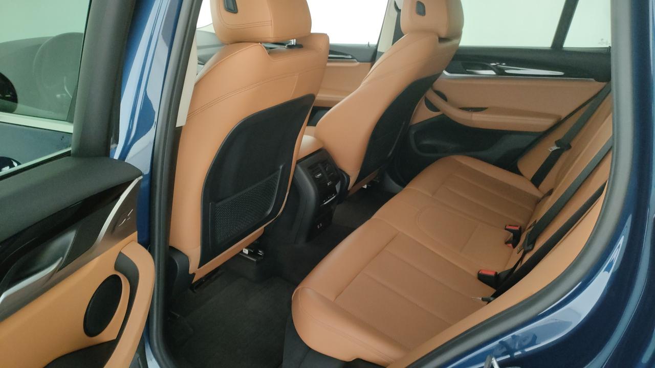 BMW X3 G01 2021 - X3 G01 2021 - X3 sdrive18d mhev 48V auto