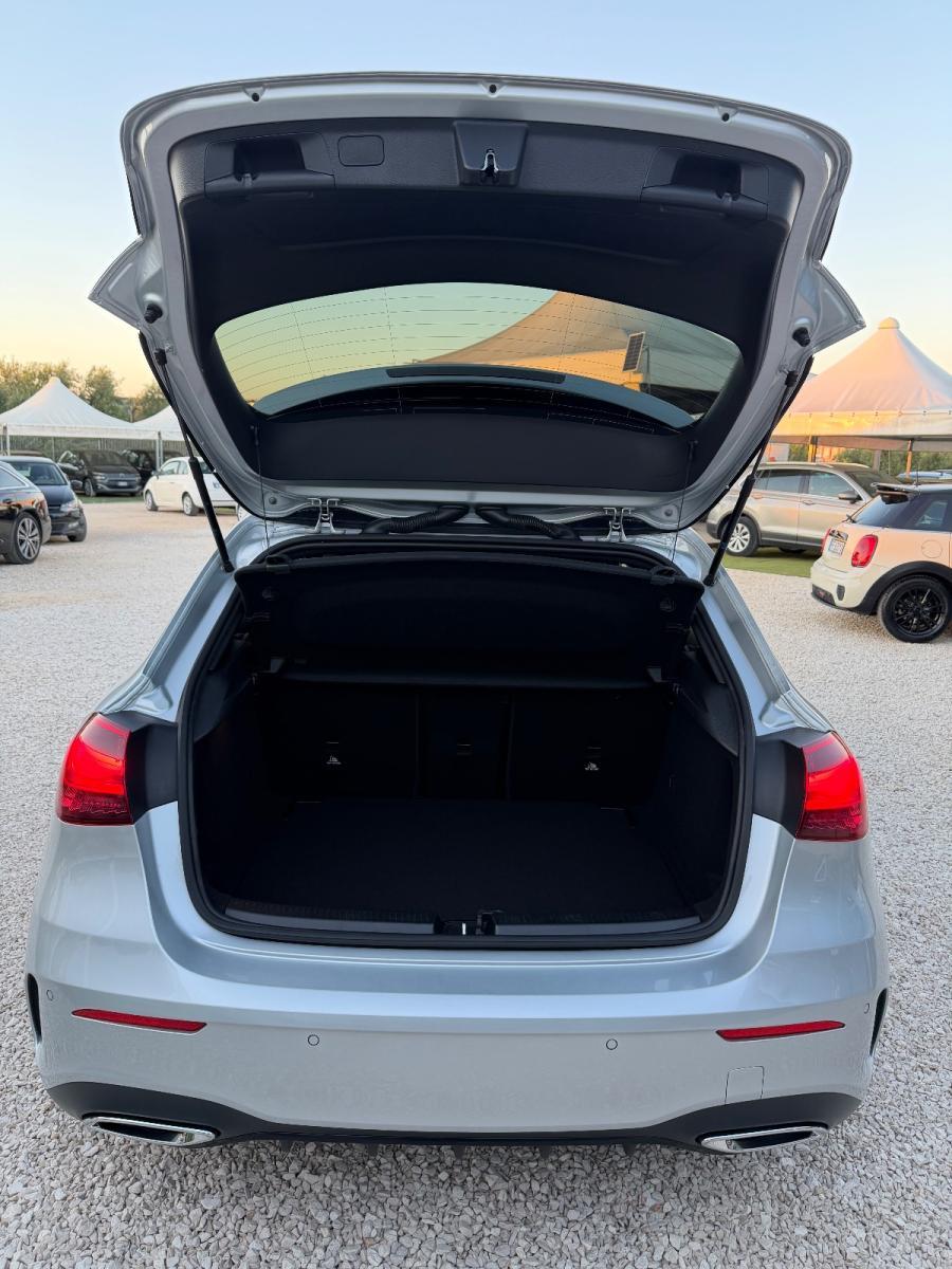 MERCEDES - Classe A - A 200 d Automatic Premium