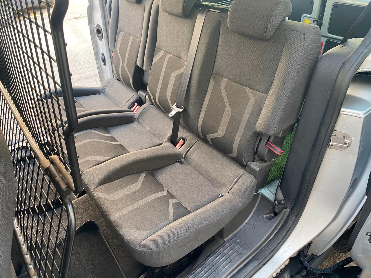 Ford Transit Connect Tourneo 5 posti autocarro