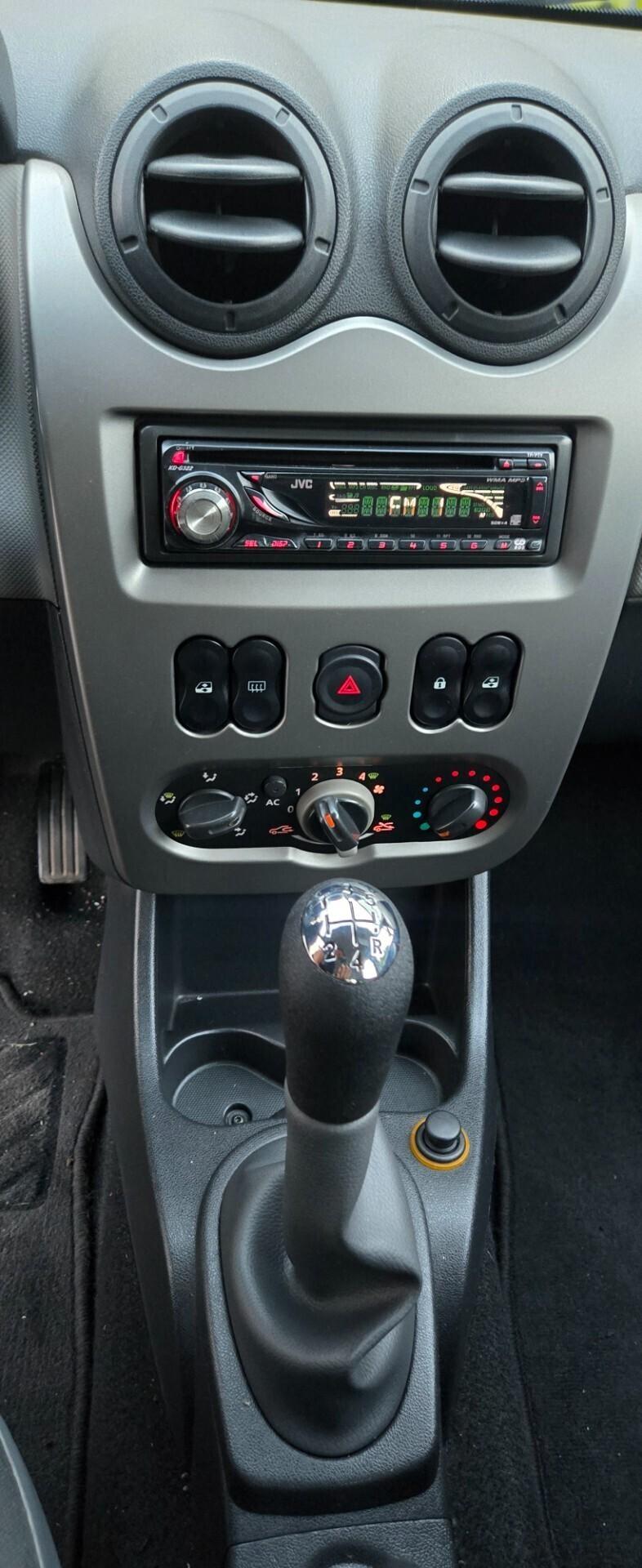 Dacia Sandero 1.4 8V GPL Lauréate