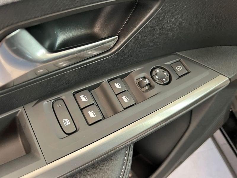 Peugeot 5008 5008 Hybrid 145 e-DCS6 Allure