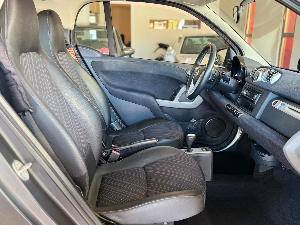 Smart ForTwo 1000 52 kW MHD coupé passion