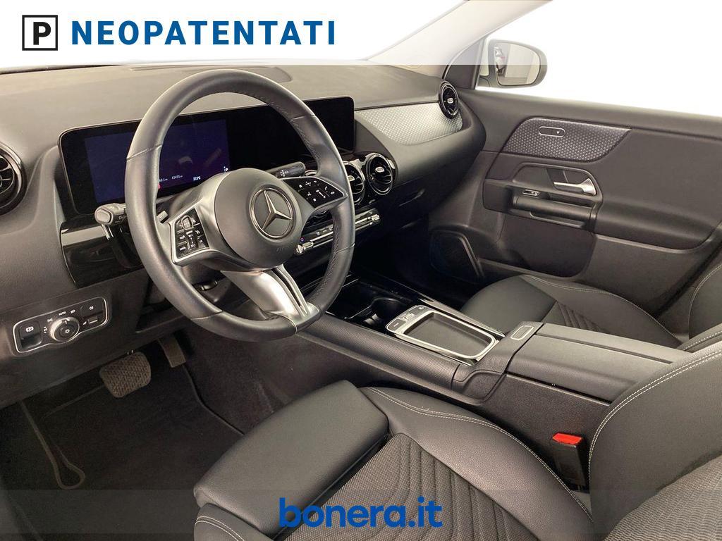 Mercedes GLA 180 180 D Advanced 8G-DCT