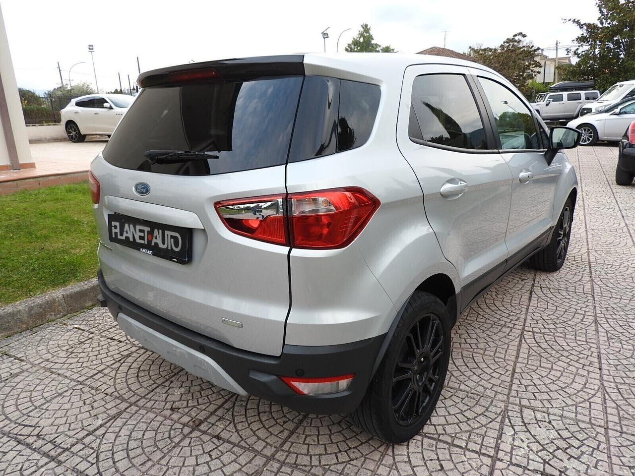 Ford ECOSPORT titanium