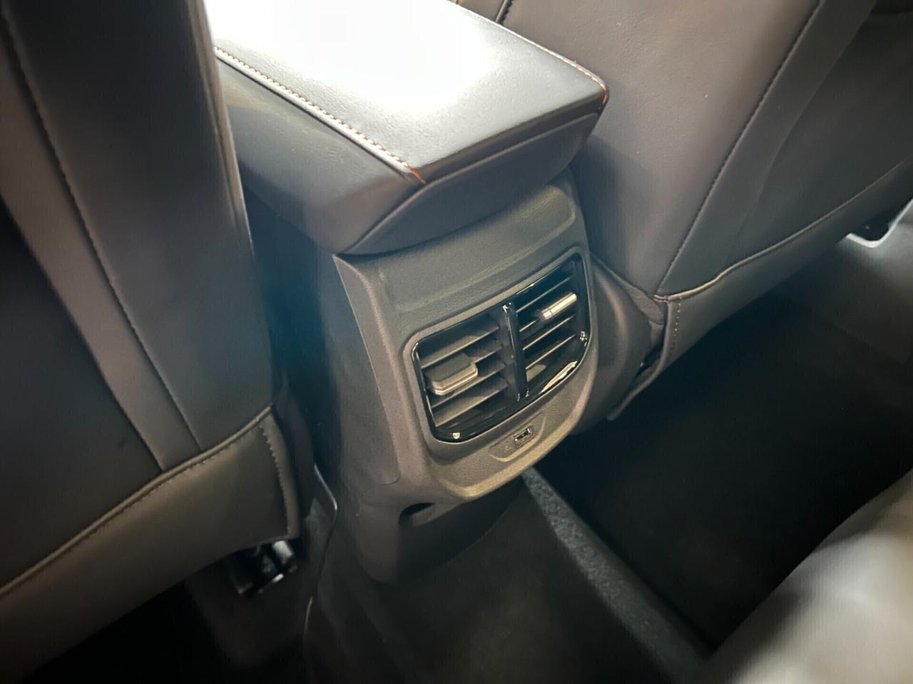 MG3 HYBRID PLUS LUXURY 195 CV AUTO KM0