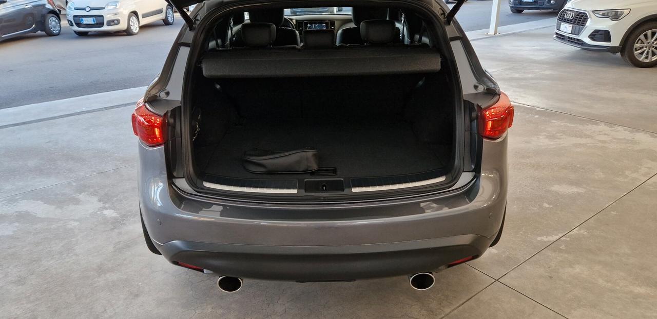 Infiniti QX70 3.0 diesel V6 AT S Premium