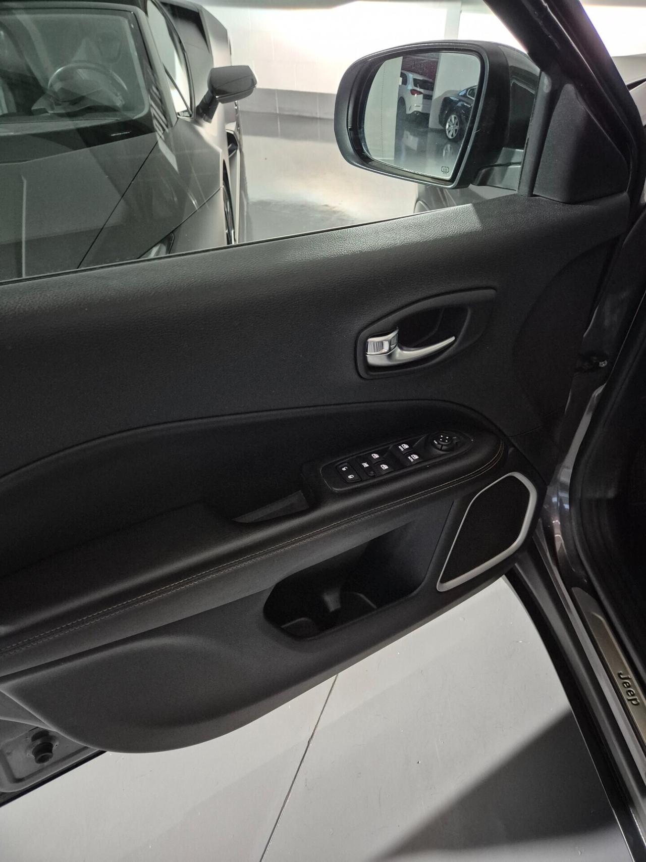 Jeep Compass Limited 1.6Mjt 120cv Carplay Radar Certificata