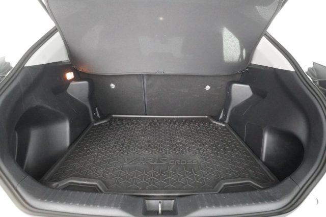 TOYOTA Yaris Cross Yaris Cross 1.5 Hybrid 5p. E-CVT Active