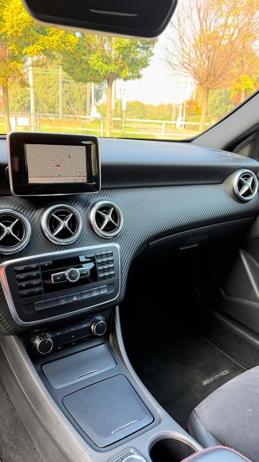 Mercedes-benz A 180 Premium amg