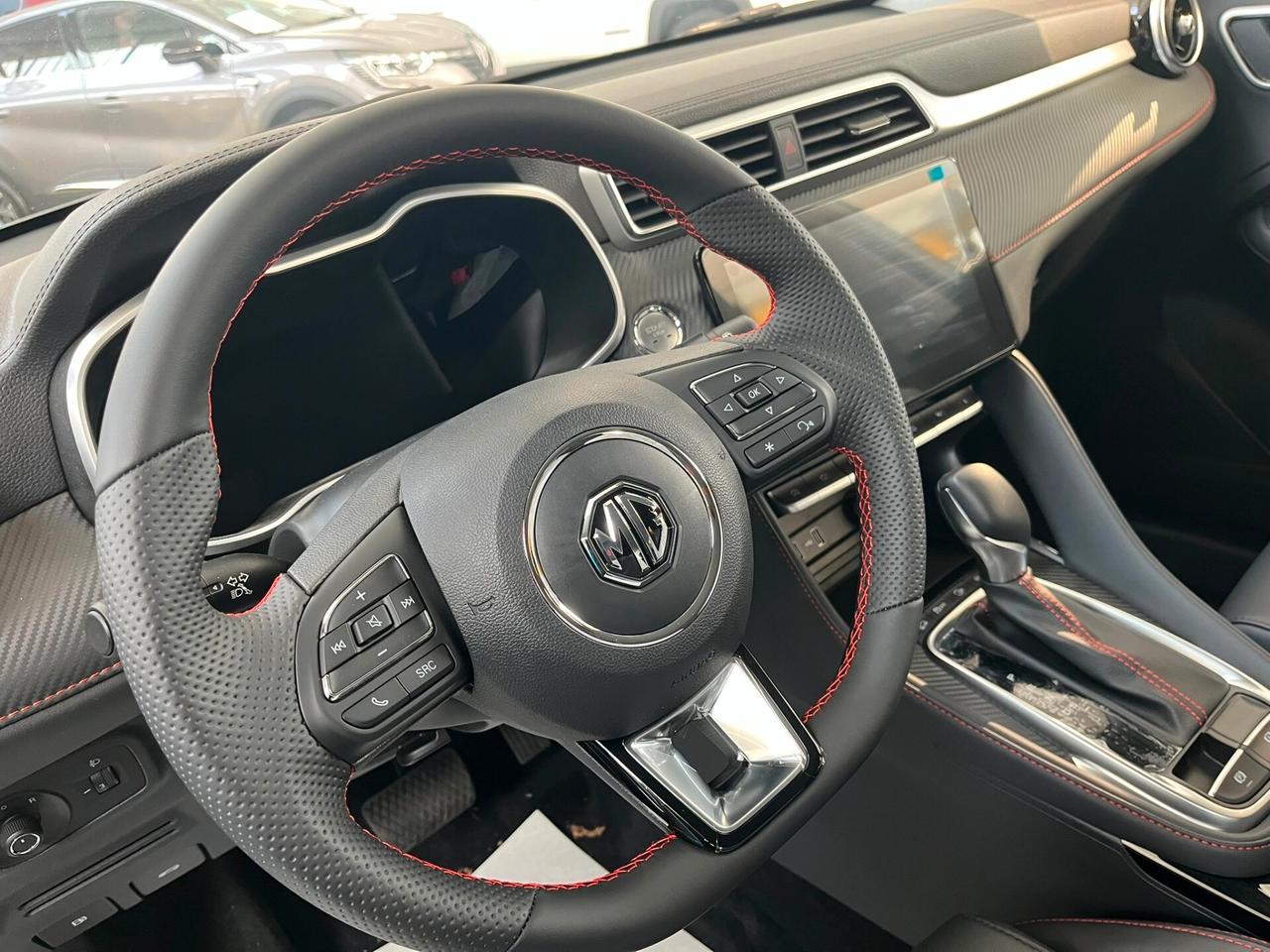 MG ZS (2021-2025) ZS 1.0T-GDI aut. Luxury