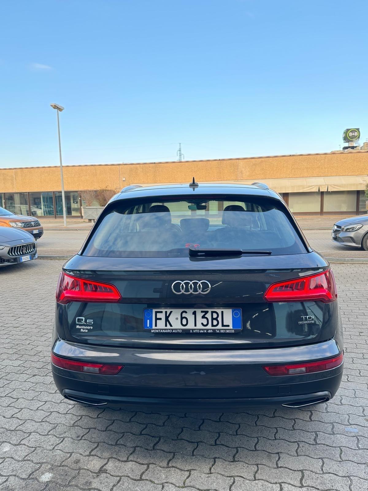 Audi Q5 2.0 TDI quattro S tronic Business