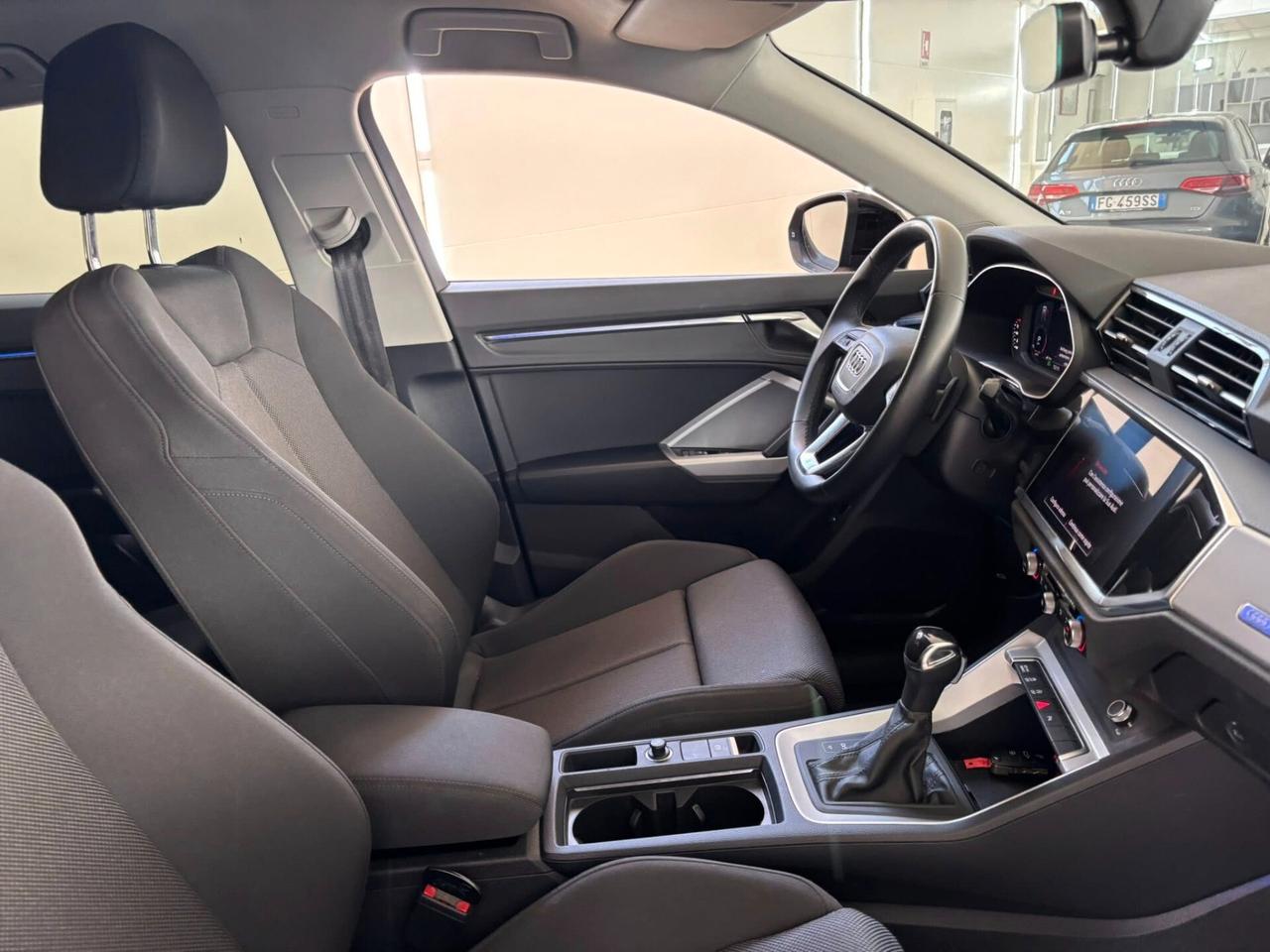 Audi Q3 35 TDI S tronic line edition